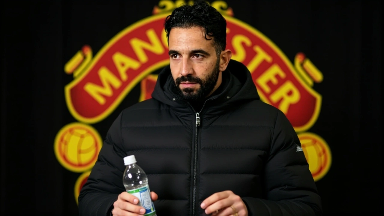 Schmeichel pede Amorim ao painel após vitória do United em Anfield